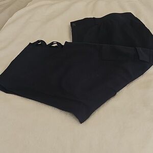 NWOT FRESH Women's Capri Cargo Elastic Waist Crisscross Navy Pant. SIZE 16.